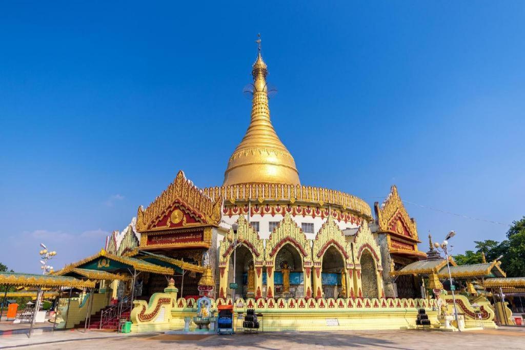 Real Link Hotel Yangon Exterior photo