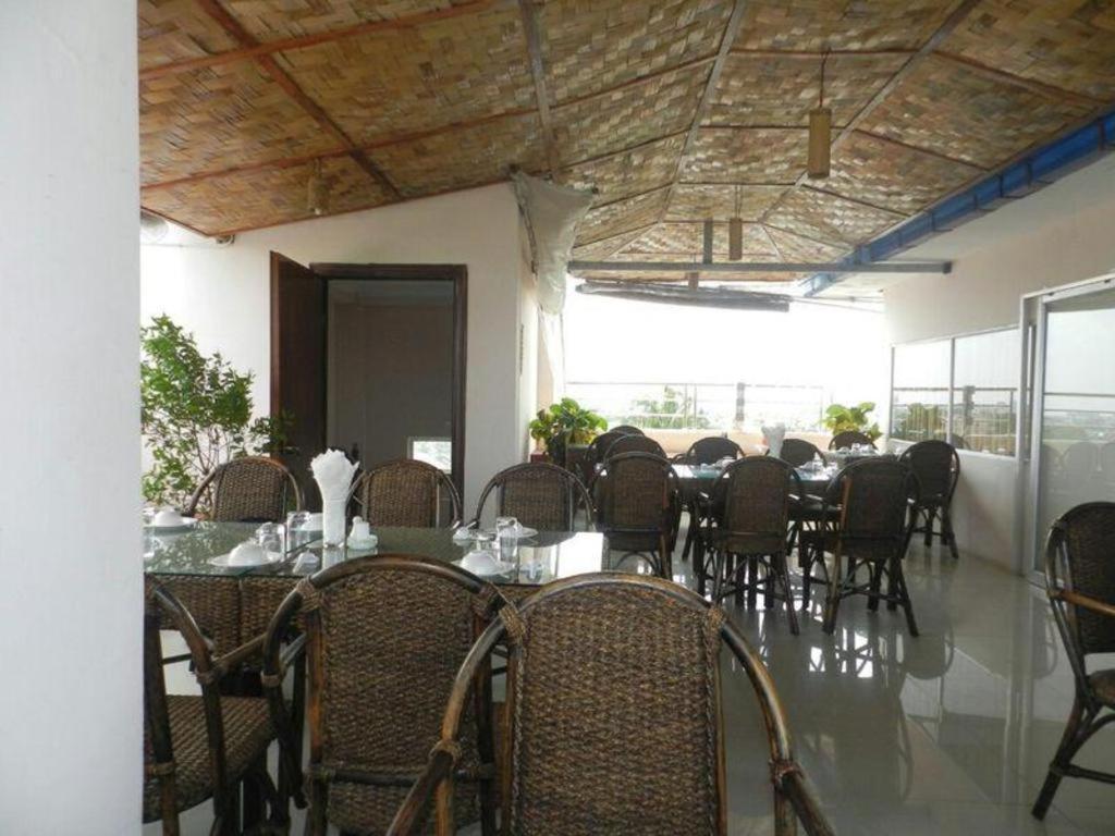 Real Link Hotel Yangon Exterior photo
