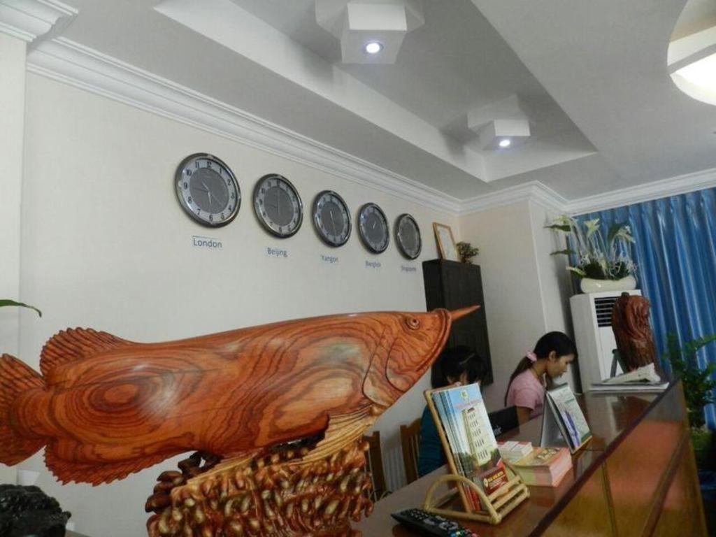 Real Link Hotel Yangon Exterior photo