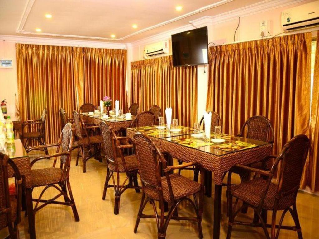 Real Link Hotel Yangon Exterior photo