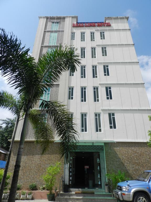 Real Link Hotel Yangon Exterior photo